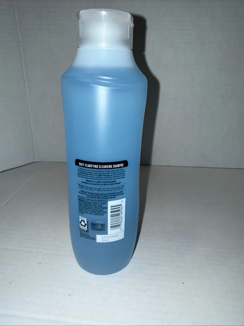Suave Essentials Daily Clarifying Cleansing Shampoo – Blue